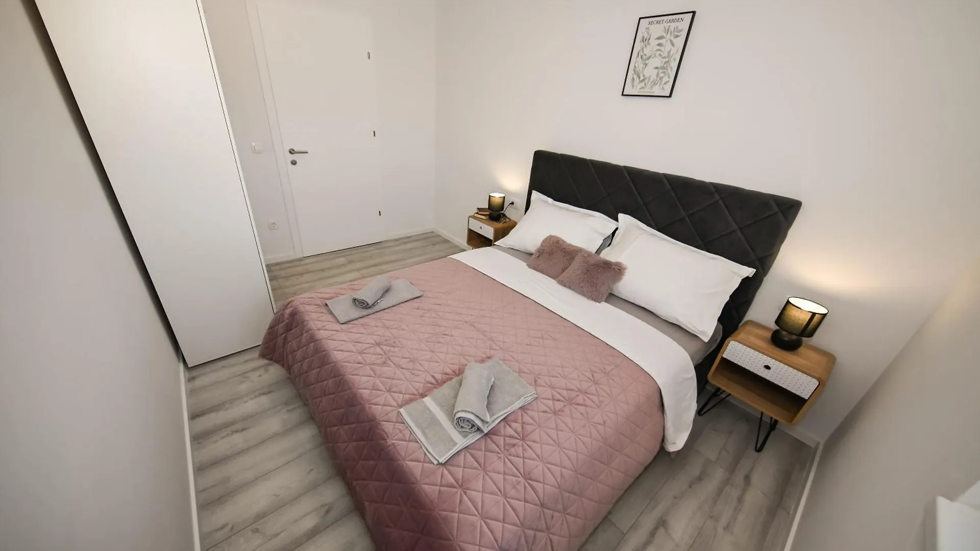 Veliki Apartman Petra Posedarje Apartment