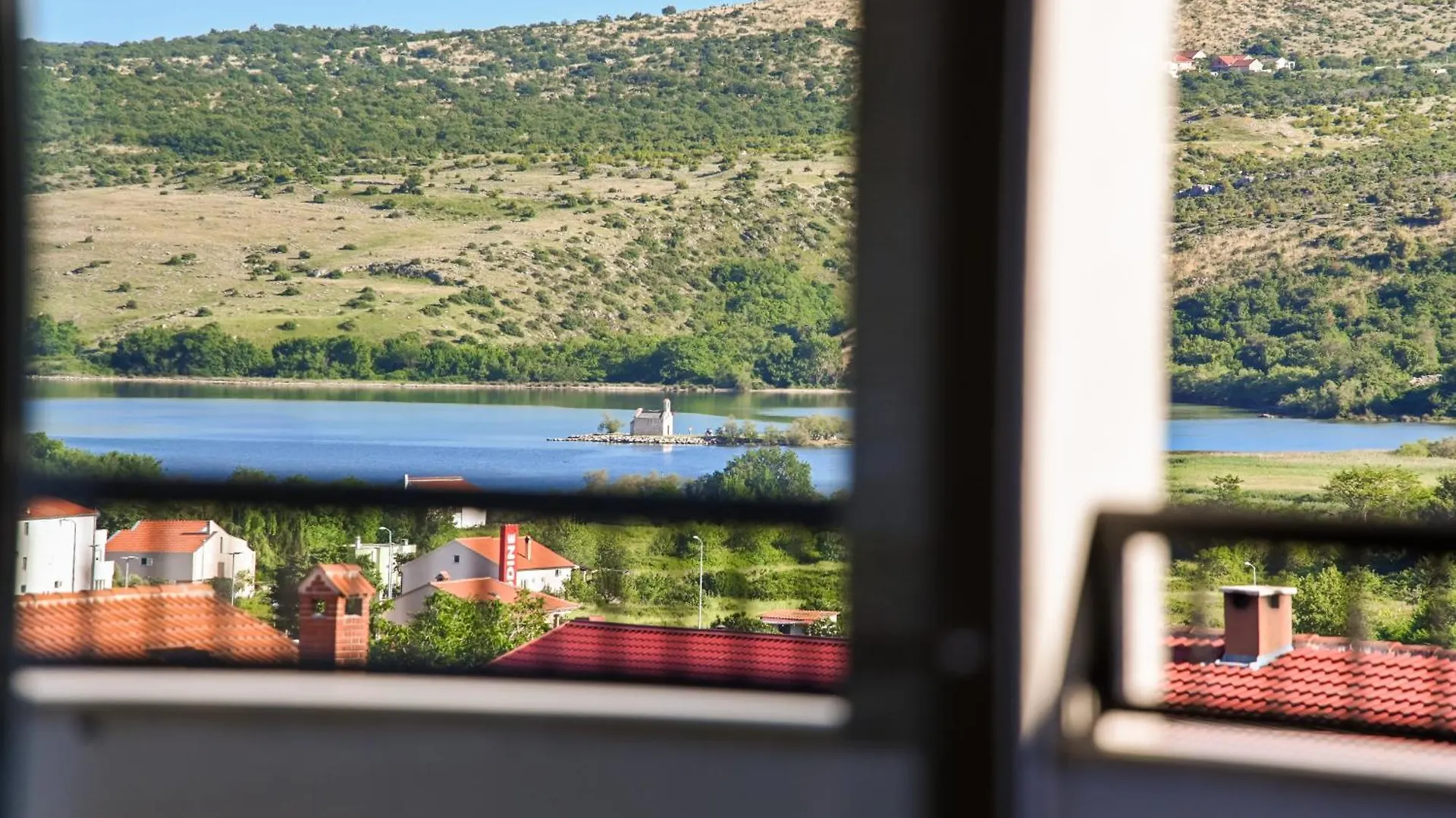 Veliki Apartman Petra Posedarje Lägenhet