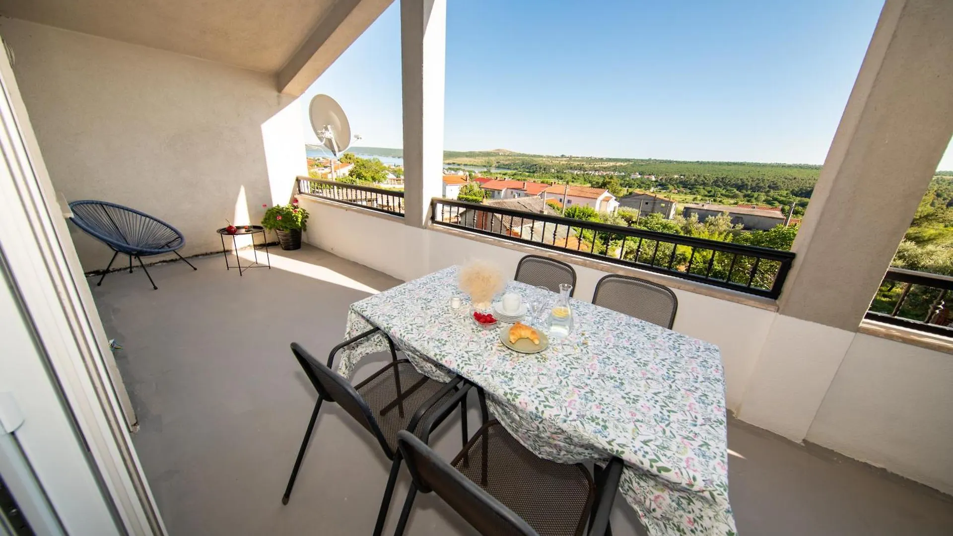 Veliki Apartman Petra Posedarje