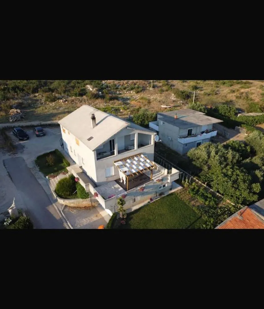 Veliki Apartman Petra Posedarje 0*,  Croatia